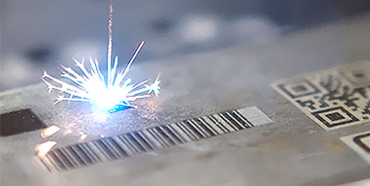 mARCATURA-iNCISIONEVS Революция пластмасс: лазер FLYPEAK для маркировки всех их видов